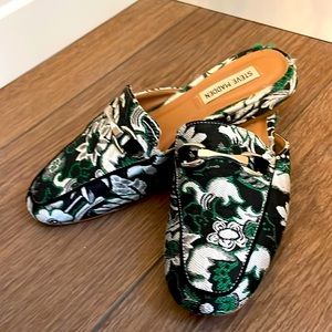 Women’s Steve Madden Brocade Mule, size 9, with silver buckle detail